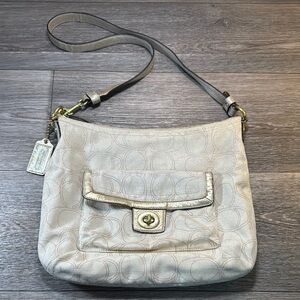 Coach Cream and gold Shoulder Bag